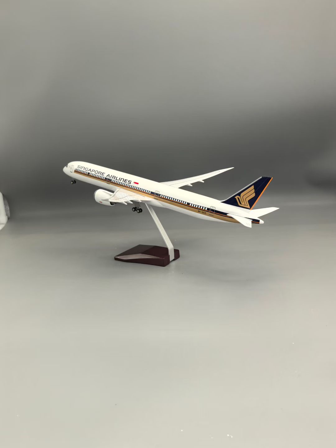 Model samolotu Singapore Airli – Model Kit Singapore recenzja i cena