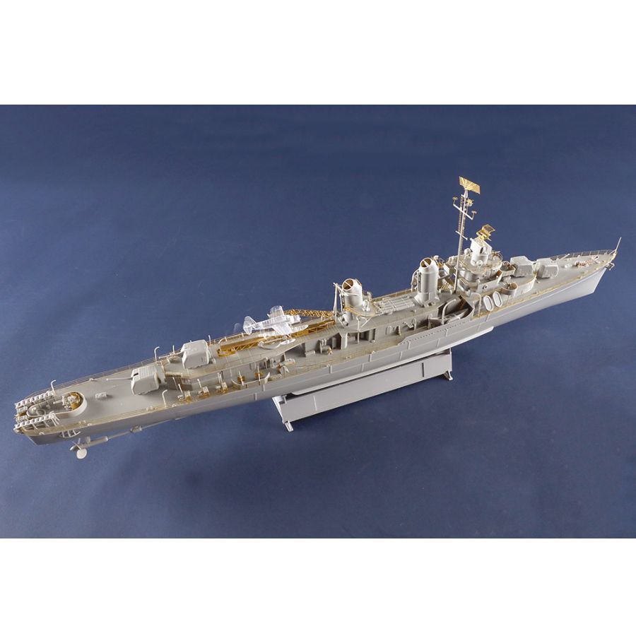 Trumpeter 03722 Skala 1:200 US – Model Kit Uss Iowa recenzja i cena
