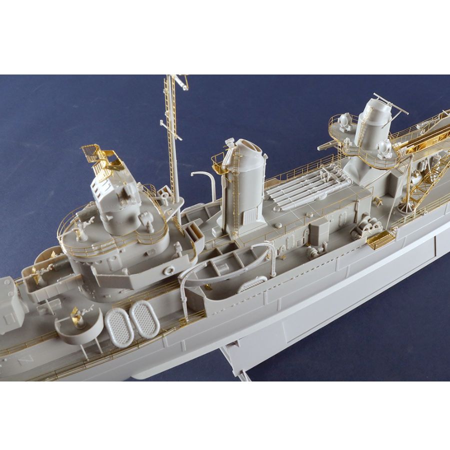Trumpeter 03722 Skala 1:200 US – Model Kit Uss Iowa recenzja i cena
