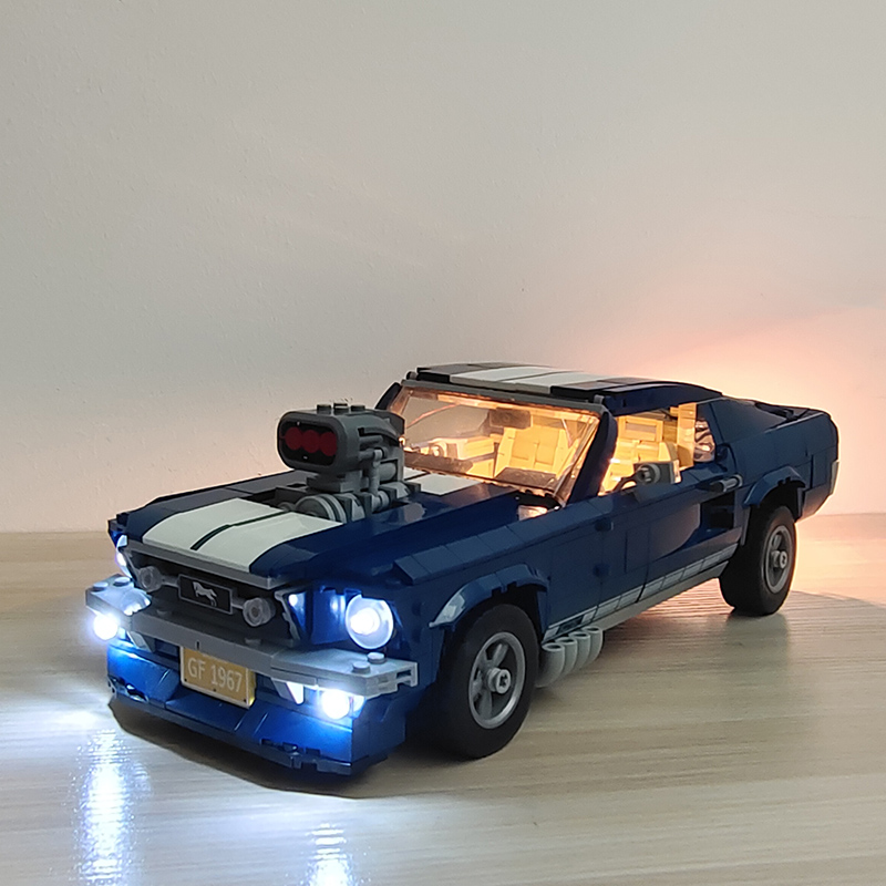 Zestaw oświetlenia LED kompaty – Model Kit Mustang recenzja i cena