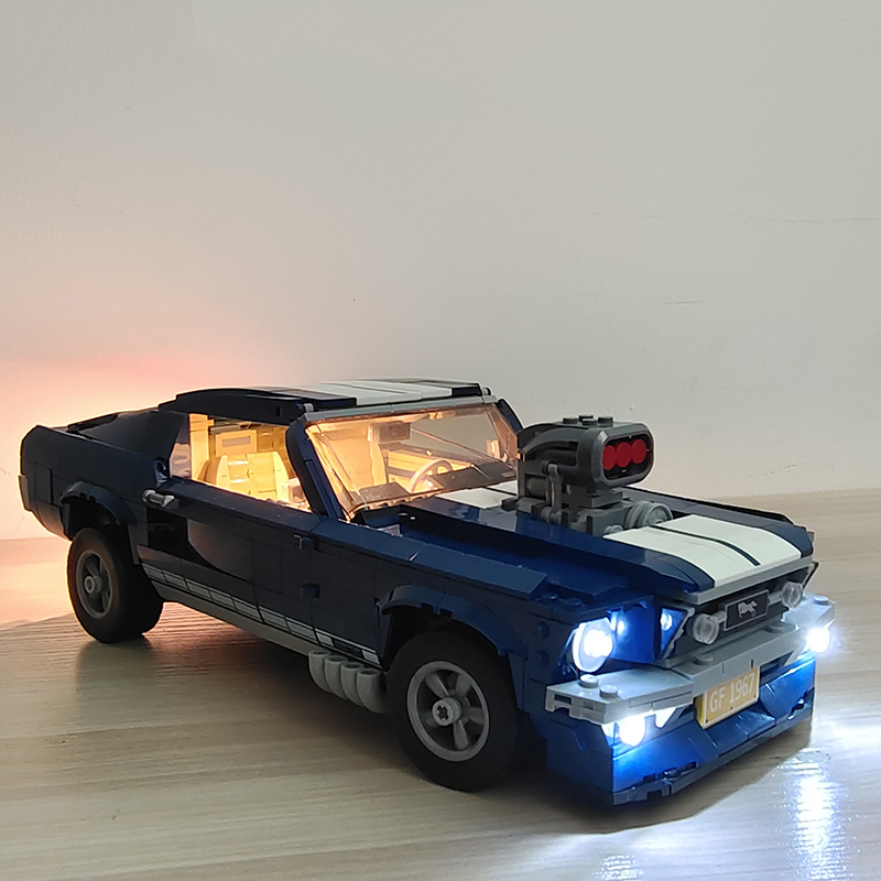 Zestaw oświetlenia LED kompaty – Model Kit Mustang recenzja i cena
