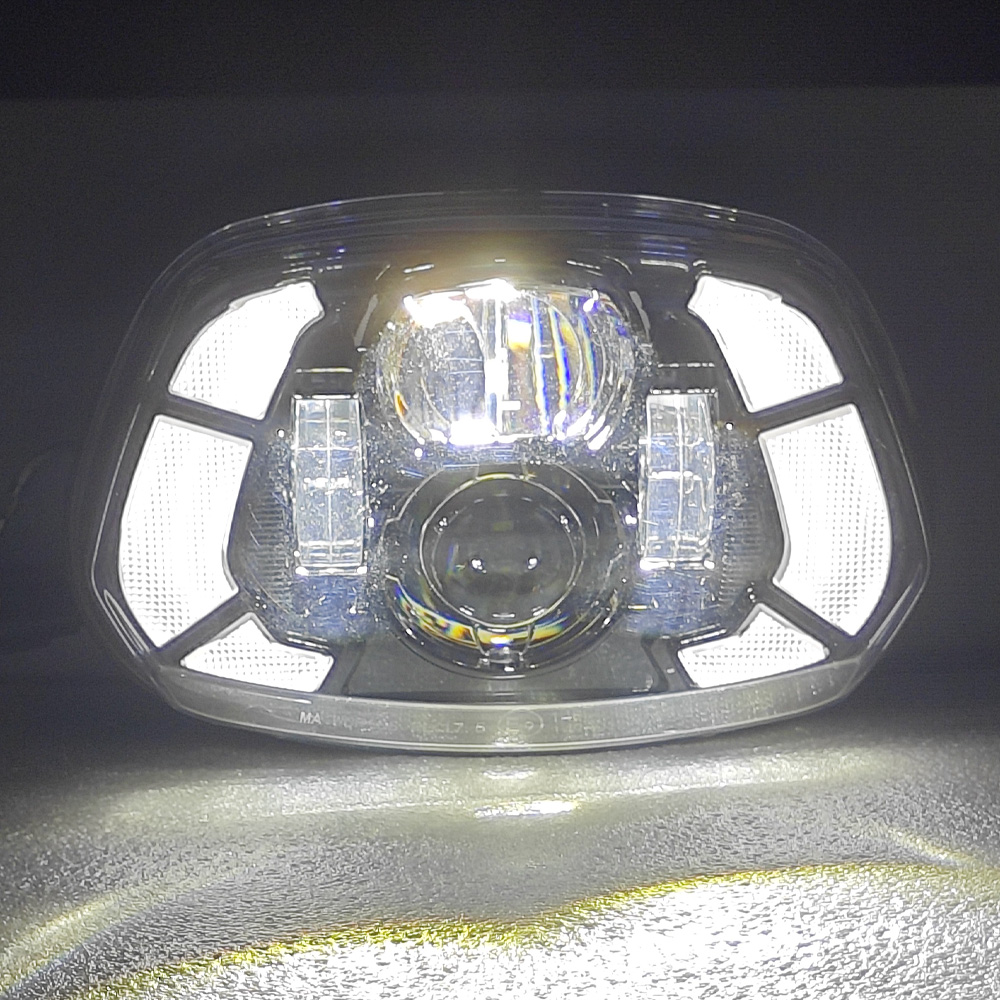 Reflektor LED z DRL do Vespa S – Model Kit Vespa recenzja i cena