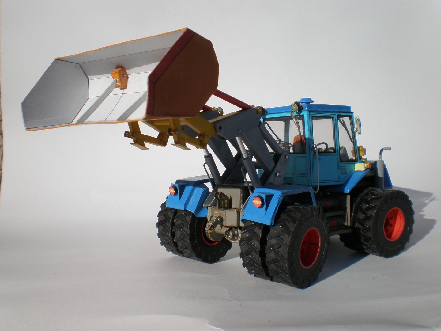 Zestaw modelarski DIY w skali  – Model Kit History recenzja i cena