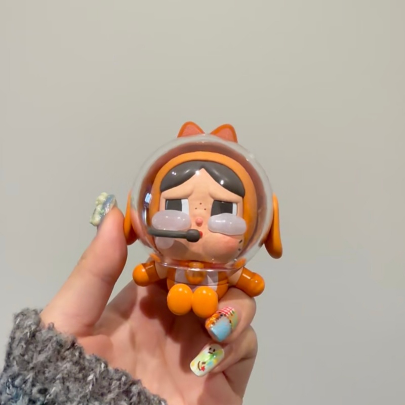 Oryginalna figurka Popmart Cry – Model Kit Figures recenzja i cena